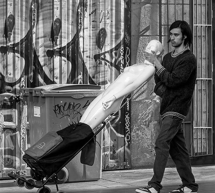 LA APARIENCIA DE ÉXITO