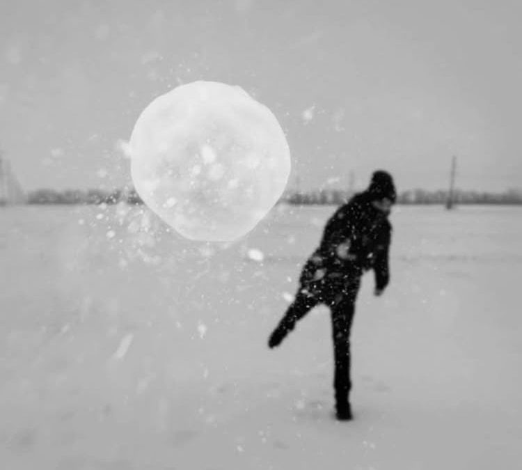 NI ACEPTAR CUALQUIER TRABAJO, NI ESPERAR AL PERFECTO